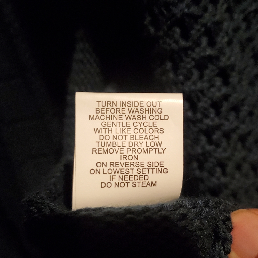 Cardigan - Picture 12 of 12